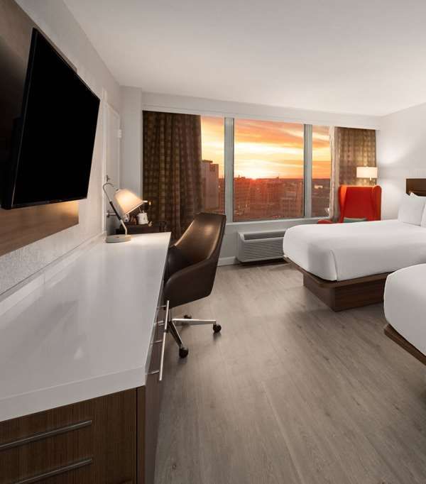 Wyndham Garden Norfolk Downtown - Norfolk, VA
