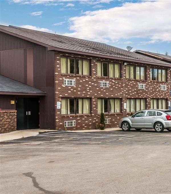 Rodeway Inn Muskegon Airport - Muskegon