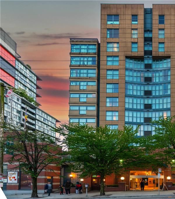 Grand Park Hotel & Suites Downtown Vancouver Ascend Hotel Collection - Vancouver