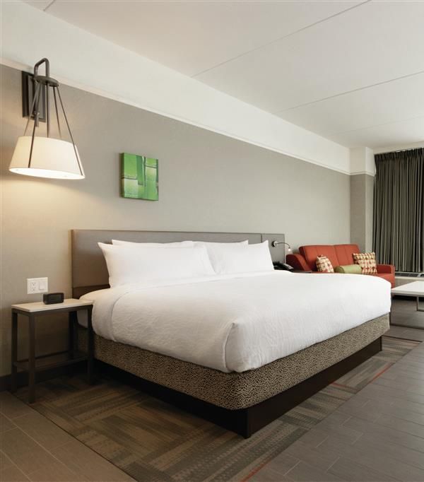 Hilton Garden Inn Calgary Downtown - Calgary