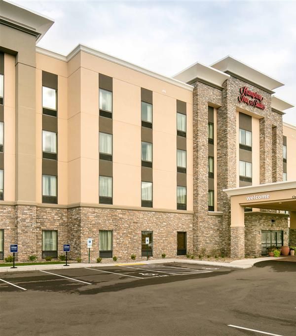 Hampton Inn And Suites Hudson - Hudson, WI