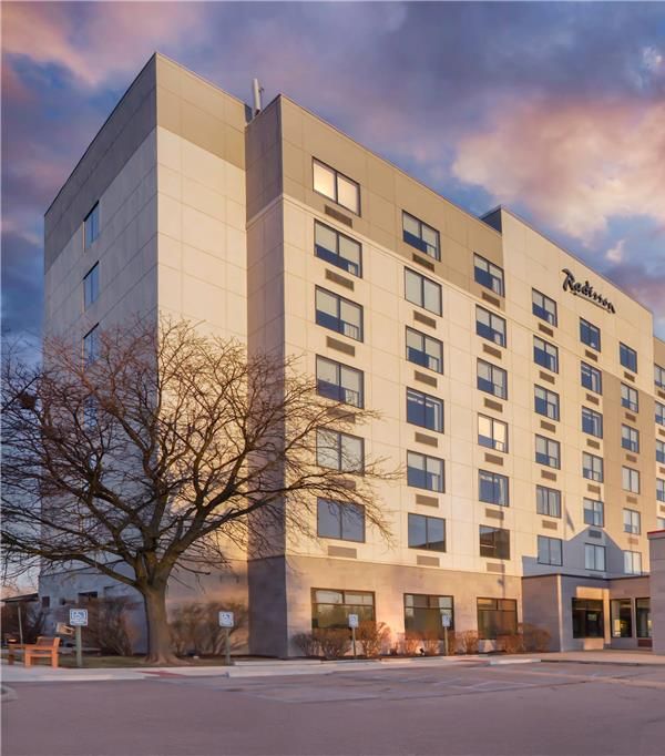 Radisson Hotel Detroit Metro Airport - Westland, MI