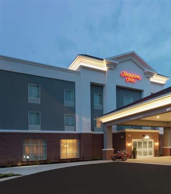 Hampton Inn By Hilton Kennebunk-kennebunkport - Biddeford, ME