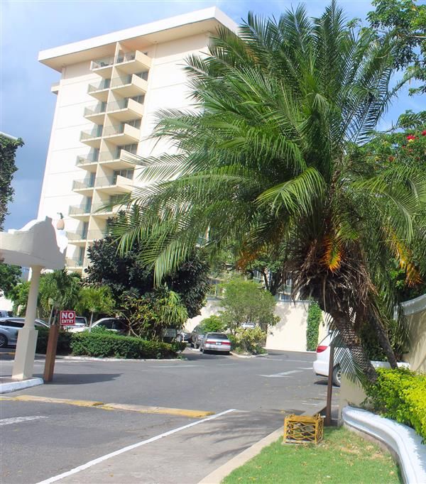 Courtleigh Hotel And Suites - Kingston
