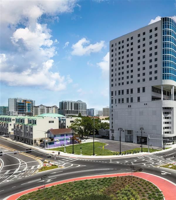 Embassy Suites By Hilton Sarasota - Sarasota, FL