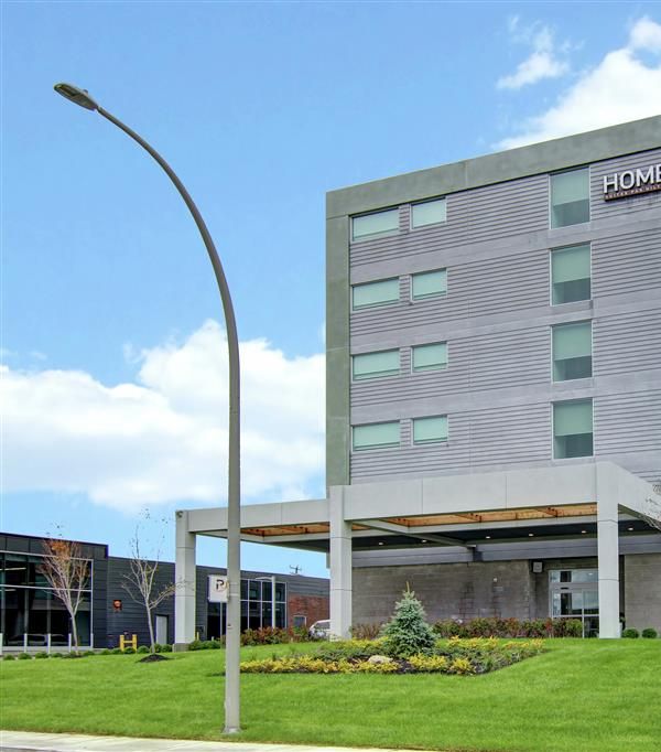 Home2 Suites By Hilton Montreal Dorval - Montreal