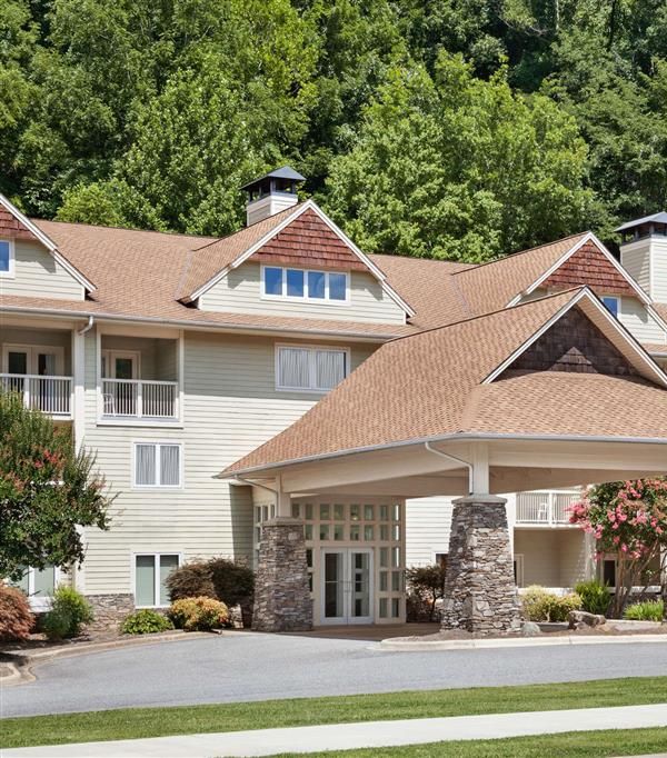 Super 8 By Wyndham Cherokee - Cherokee, NC