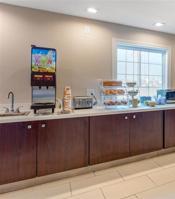 Quality Inn And Suites Port Arthur - Ned - Nederland, TX