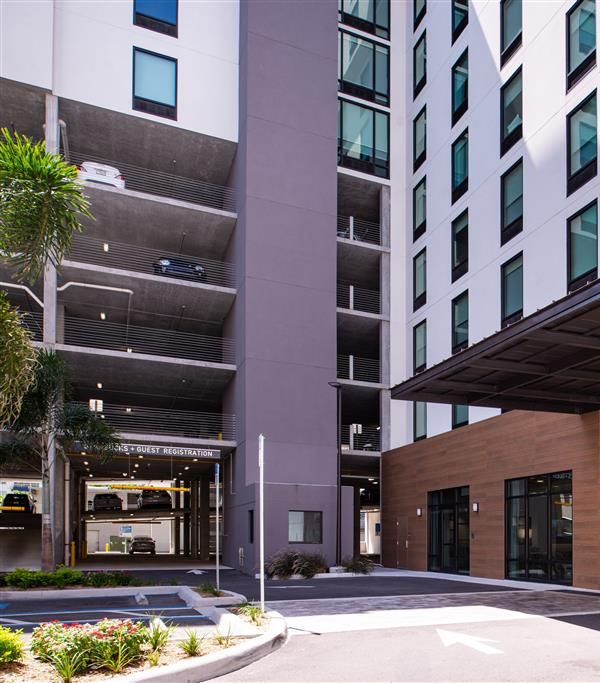 Home2 Suites By Hilton Tampa Downtown Channel District - Tampa, FL