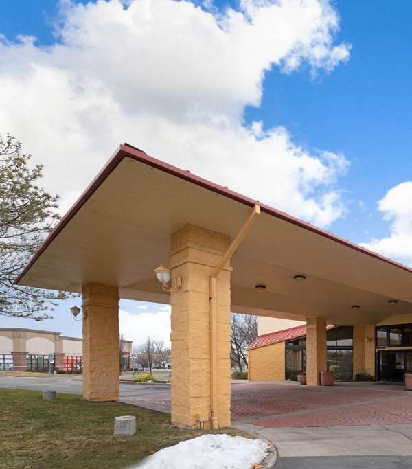 La Quinta Inn & Suites By Wyndham Salt Lake City - Layton - Ogden, UT