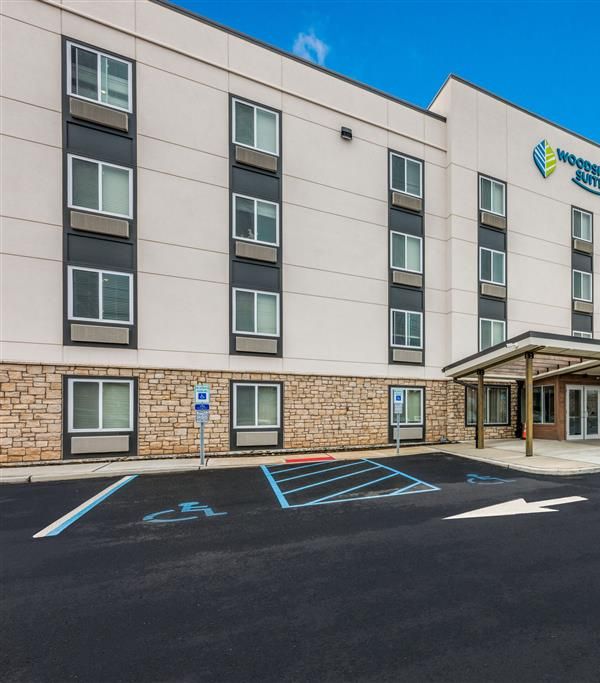 Woodspring Suites Linden - Staten Island