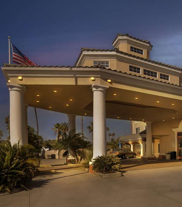 Comfort Suites Oceanside Camp Pendleton Area - Oceanside, CA