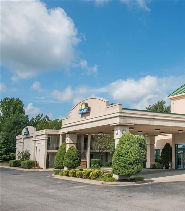 Days Inn By Wyndham Paducah I-24 Exit 4 - Paducah, KY