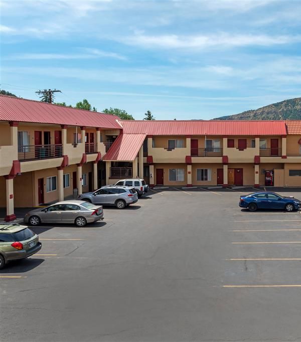 Econo Lodge Inn & Suites Durango - Durango, CO