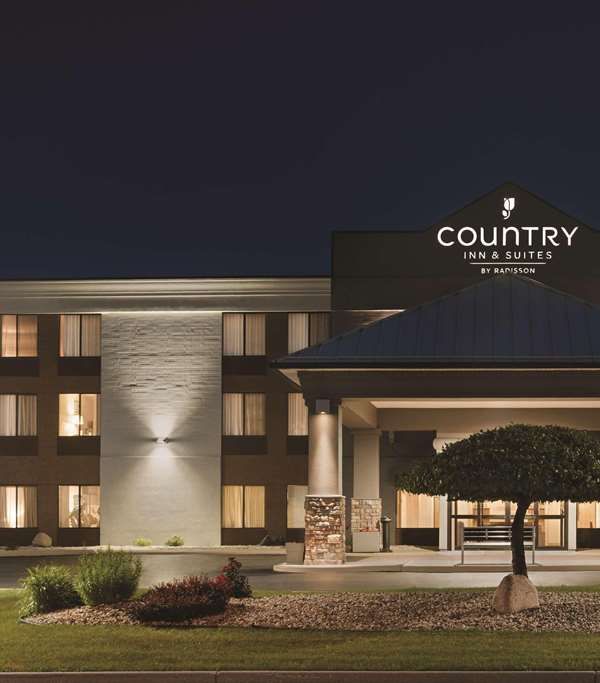 Country Inn & Suites By Radisson Mt. Pleasant-racine West Wi - Kenosha, WI