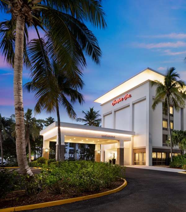 Hampton Inn Naples-central - Naples, FL