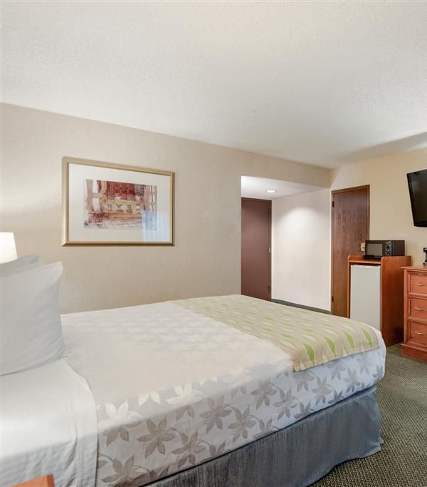 Surestay Plus By Best Western Reno Airport - Sparks, NV