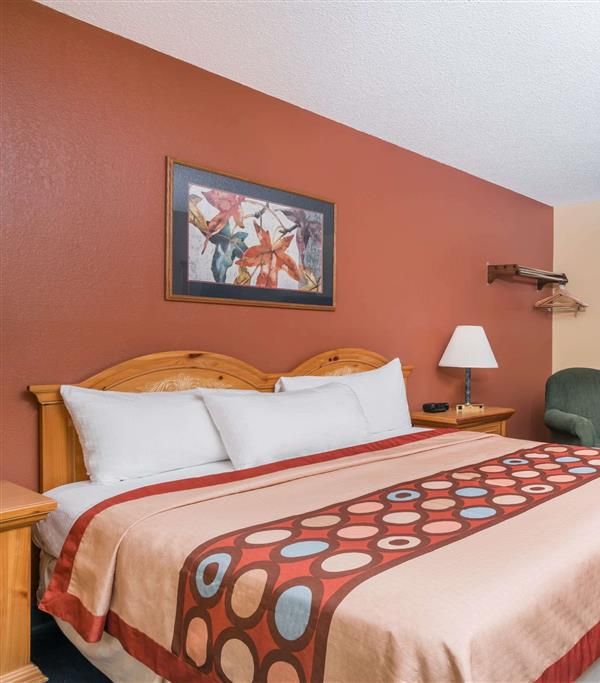 Super 8 By Wyndham Baxter/brainerd Area - Brainerd, MN