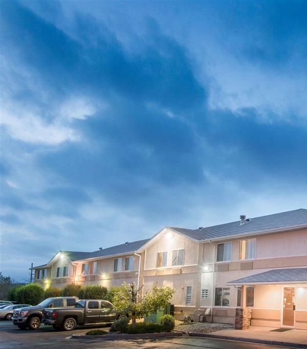 Super 8 By Wyndham Trinidad - Trinidad, CO