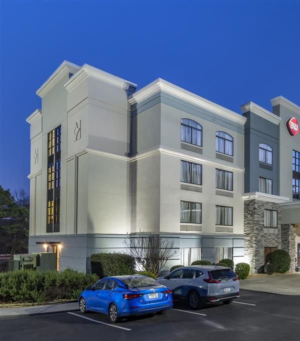 Best Western Plus Dalton Inn - Dalton, GA