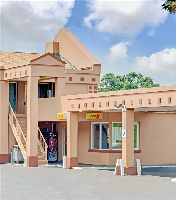 Super 8 By Wyndham Milford/new Haven - Stratford, CT