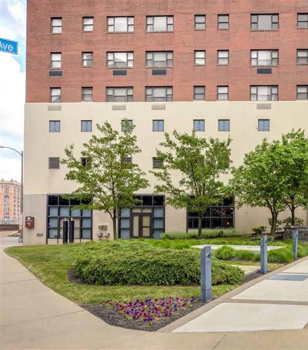 Doubletree By Hilton Pittsburgh Downtown - Pittsburgh