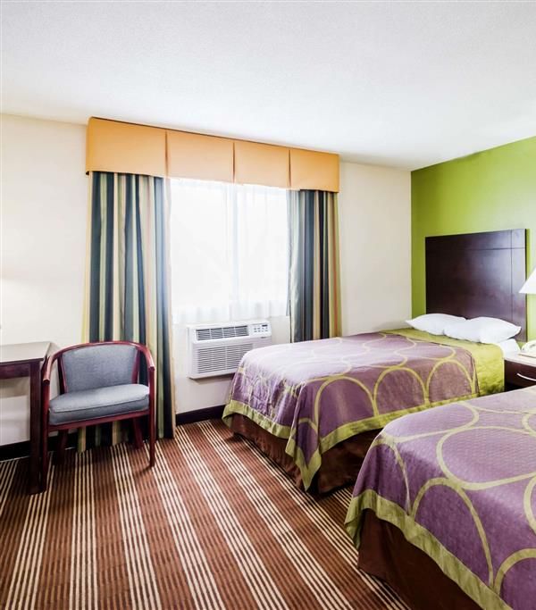 Super 8 By Wyndham Bangor - Bangor, ME