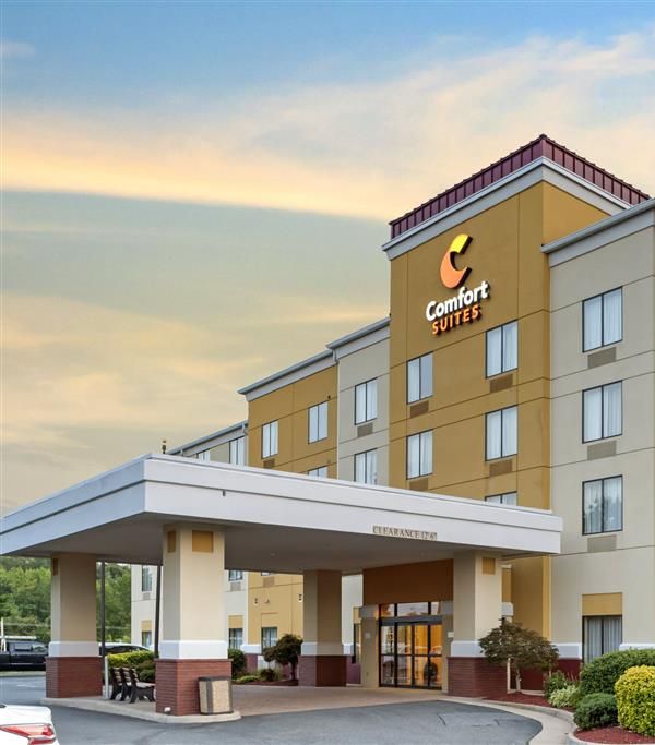 Comfort Suites Fredericksburg North - Fredericksburg, VA