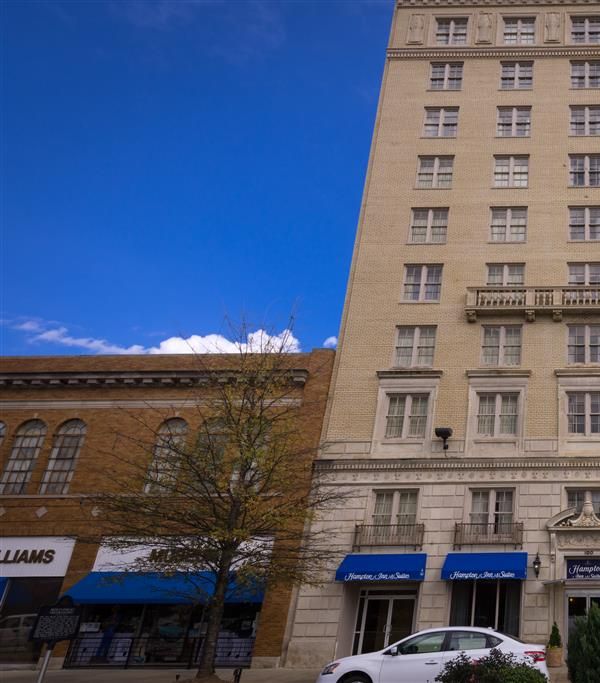 Hampton Inn & Suites Montgomery-downtown - Montgomery, AL