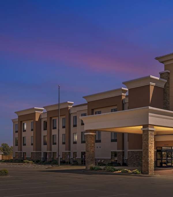 Comfort Suites Greenwood - Greenwood, MS