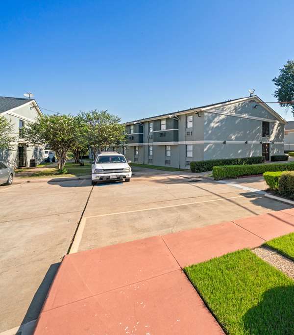 Americas Best Value Inn Brenham - Brenham, TX