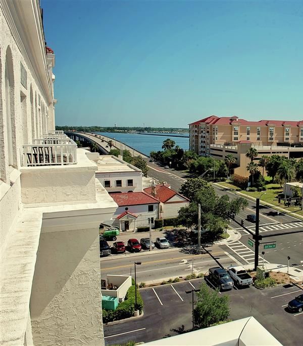 Hampton Inn & Suites Bradenton Downtown Historic District - Ellenton, FL