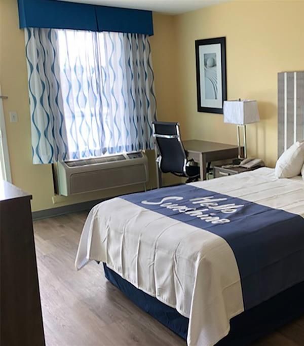 Days Inn By Wyndham Cape Carteret Near Emerald Isle - Emerald Isle, NC