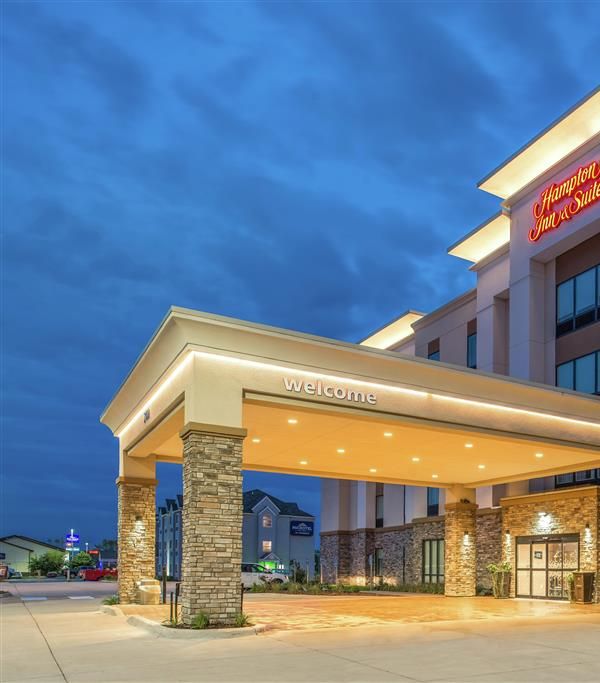 Hampton Inn & Suites Ames - Ames, IA
