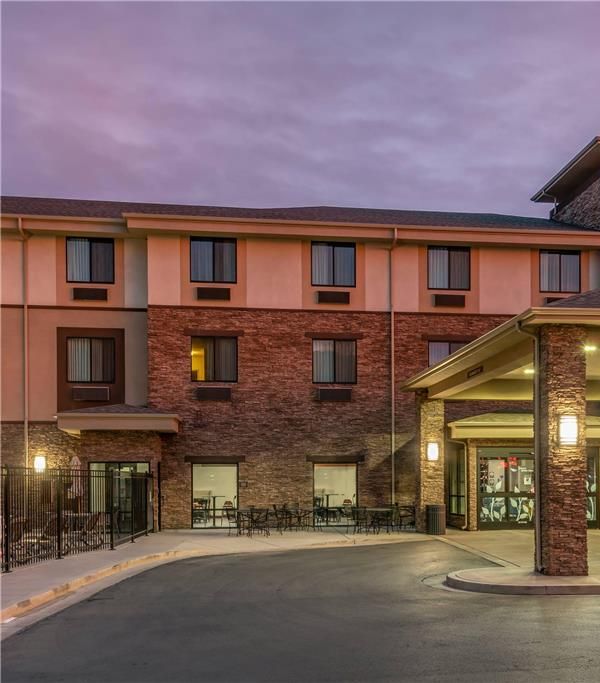Mainstay Suites Moab Near Arches National Park - モアブ, UT