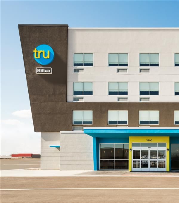 Tru By Hilton Cedar Rapids Westdale - Cedar Rapids, IA