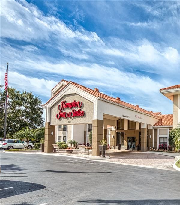 Hampton Inn & Suites Orlando/east Ucf Area - Oviedo, FL