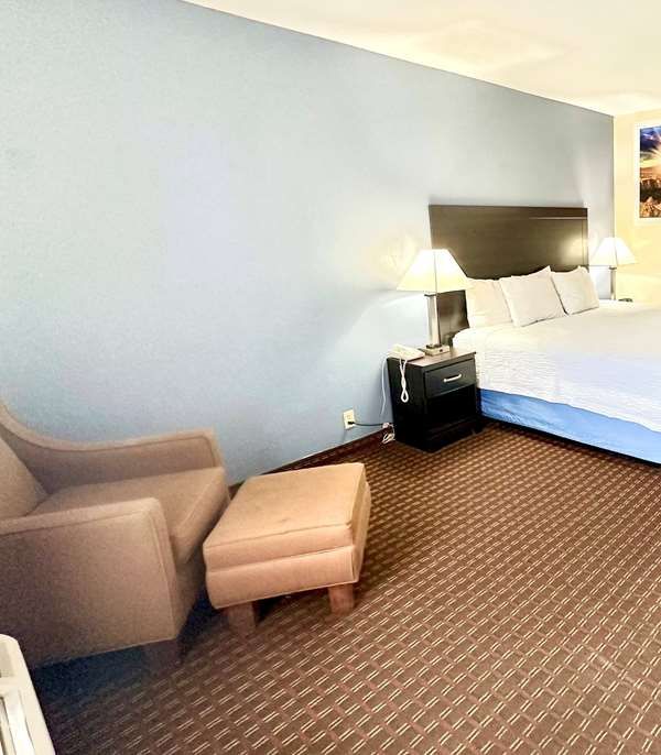 Days Inn By Wyndham Easley/greenville/clemson Area - Easley, SC