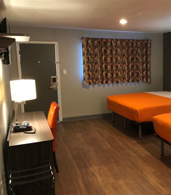 Super 8 By Wyndham Sonora - Sonora, TX