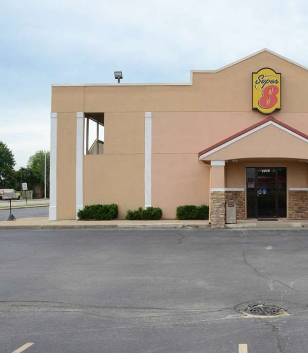 Super 8 By Wyndham Lafayette / Purdue Area - West Lafayette, IN