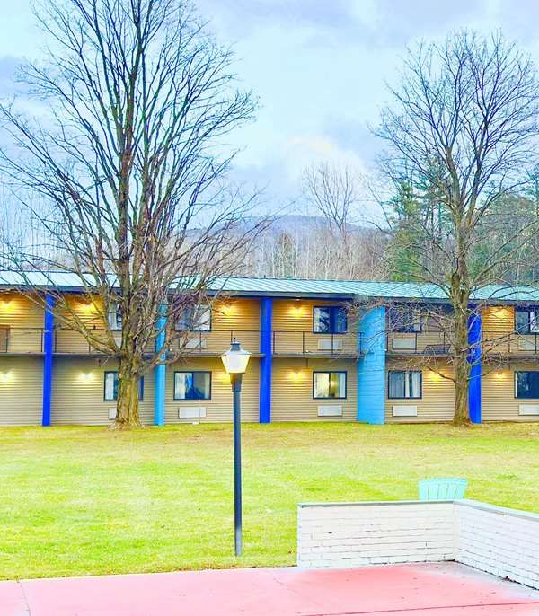 Days Inn By Wyndham Rutland/killington Area - Rutland, VT