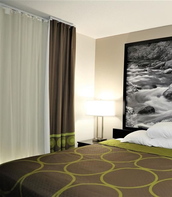 Super 8 By Wyndham High Point/greensboro - High Point, NC