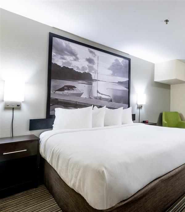 Super 8 By Wyndham Truro Ns - Truro