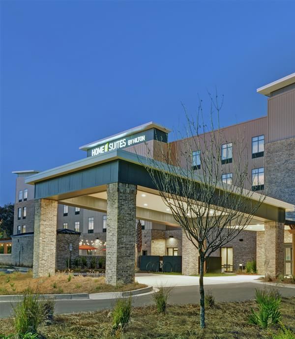 Home2 Suites By Hilton Charleston Daniel Island - Charleston, SC