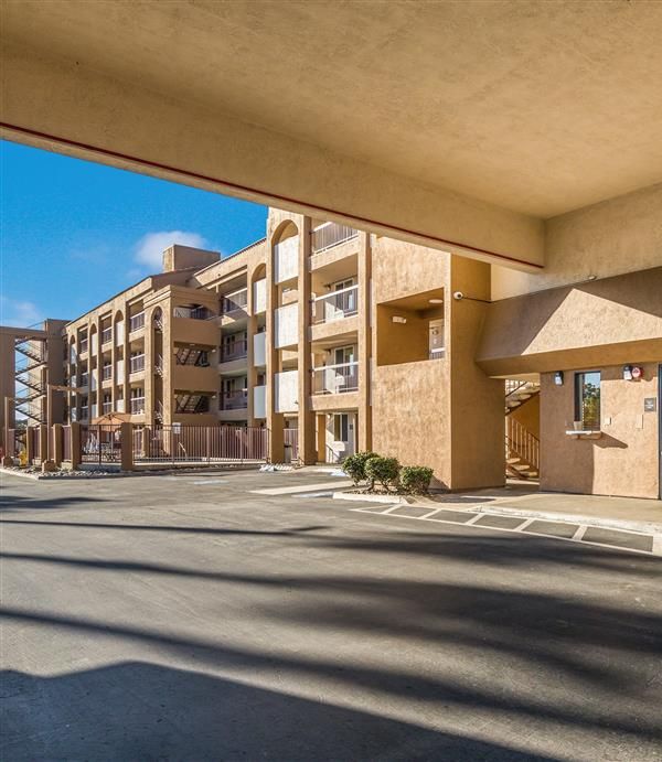 Days Inn By Wyndham Chula Vista/san Diego - Chula Vista, CA