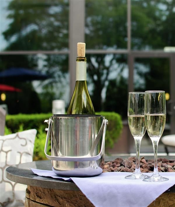Doubletree By Hilton Hotel Boston - Milford - Uxbridge, MA