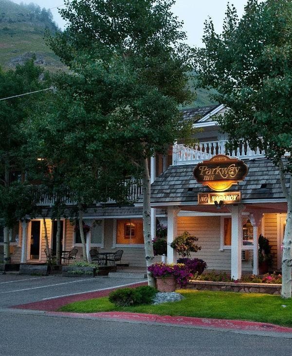 Parkway Inn - Jackson, WY