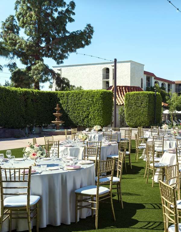 Embassy Suites By Hilton Scottsdale Resort - Phoenix, AZ