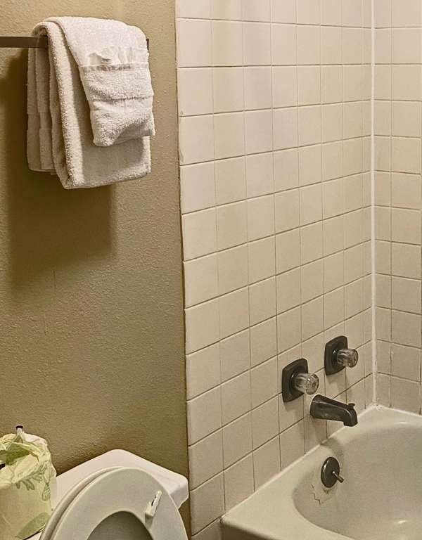 Rodeway Inn San Angelo South - San Angelo, TX