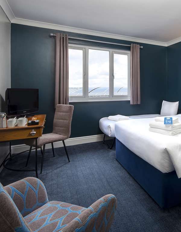 Travelodge Birmingham Sheldon - Solihull